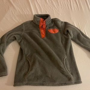 Child’s Medium Patagonia sweatshirt